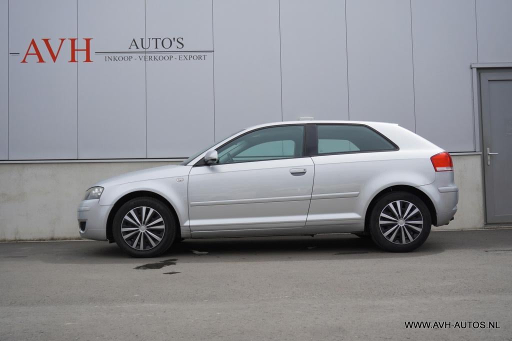 Audi A3 1.6 attraction