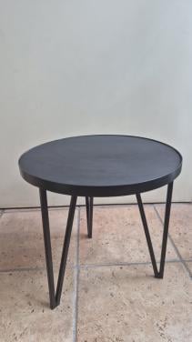 Bijzet-tafeltje bijna nieuw