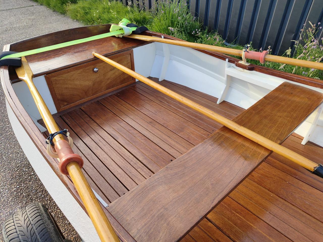 Mooie sloep / roei boot