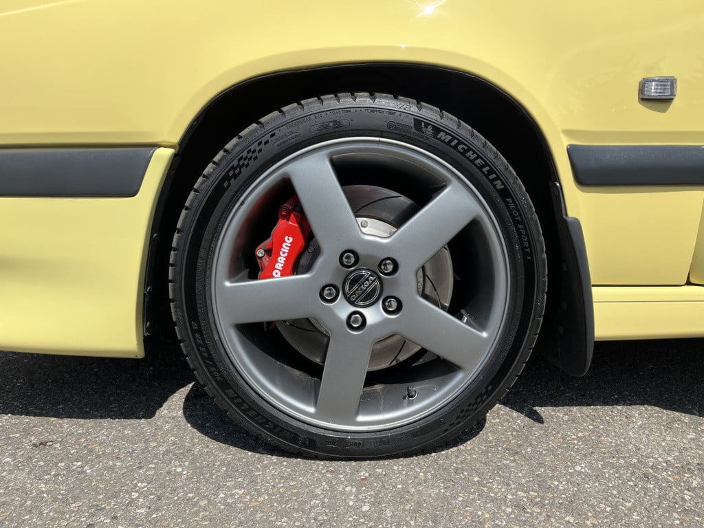 Volvo 850 2.3 t-5r automaat estate | cream yellow | bijzonder netjes en ori