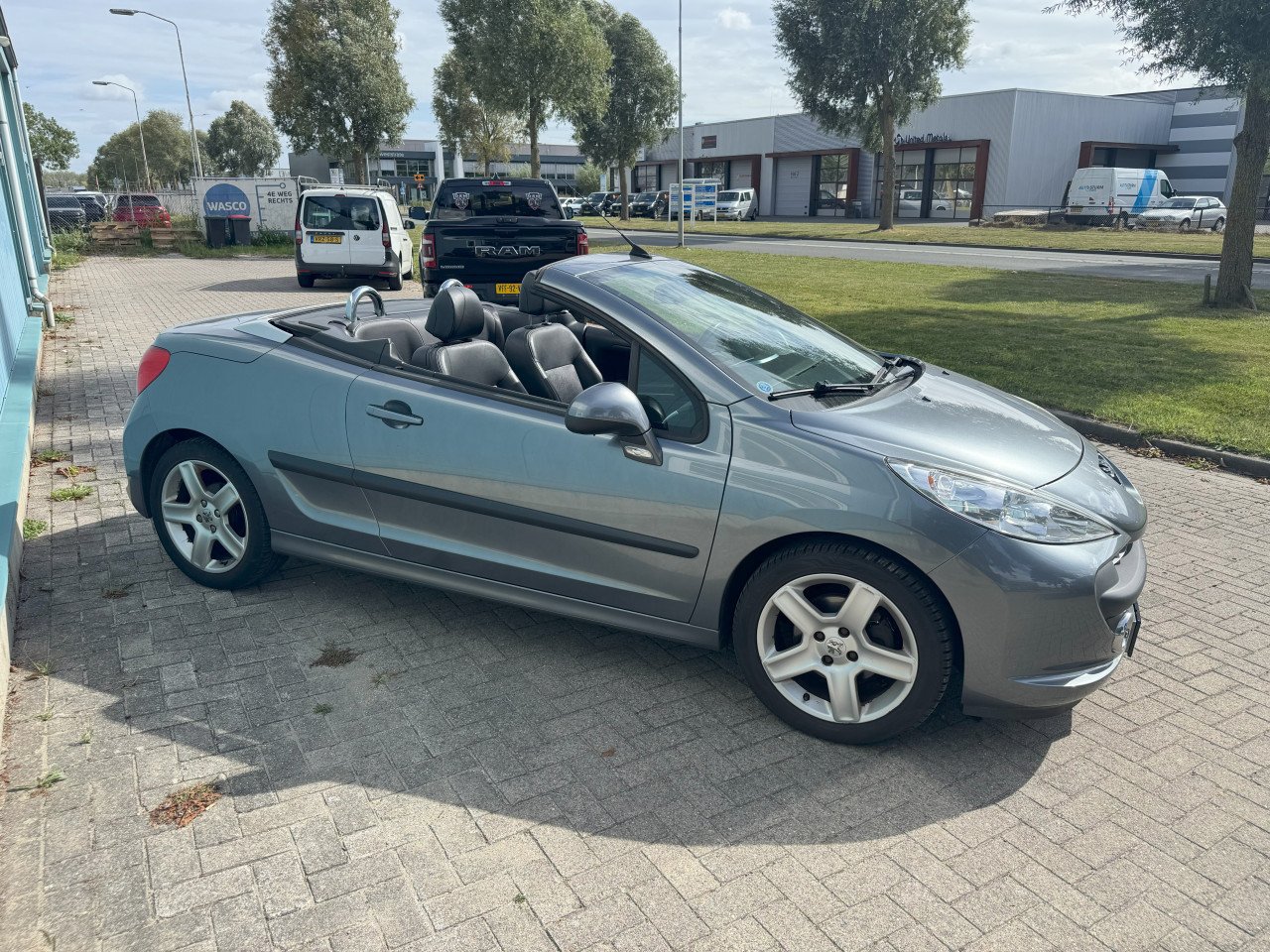 Peugeot 207CC 1.6VTI