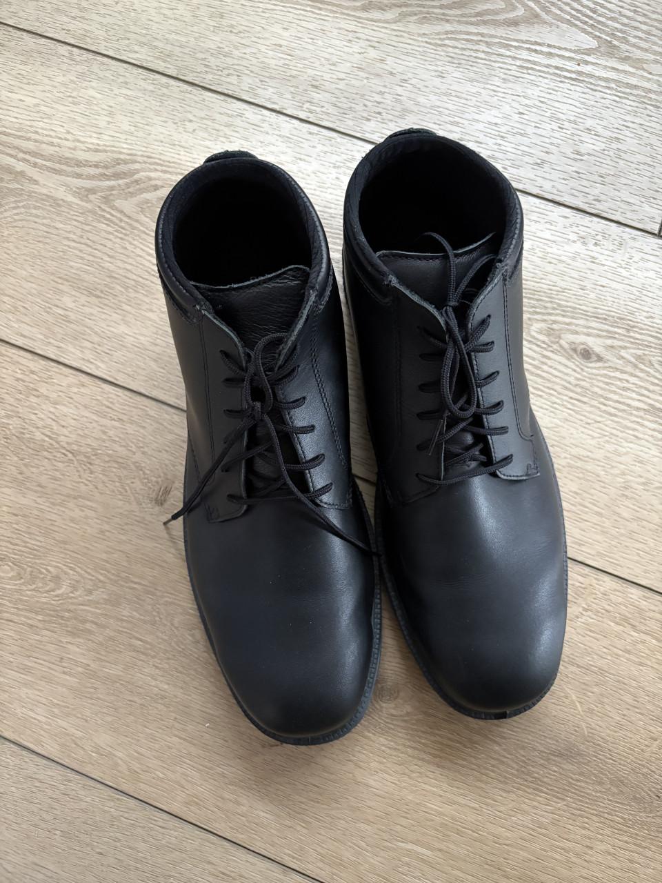 Atlas nieuwe werkschoenen.