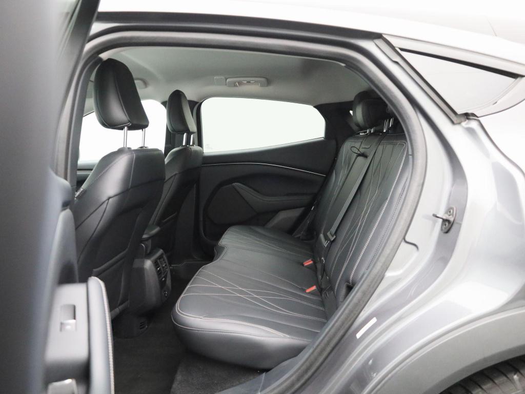 Ford Mustang Mach-e rwd 75 kwh adapt. cruise control - leren bekleding