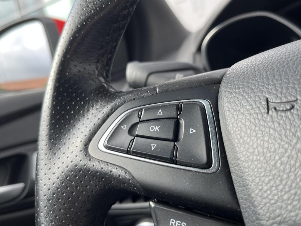 Ford Focus 1.5 st-line | cruise control | achteruitrijcamera | navigatie | 
