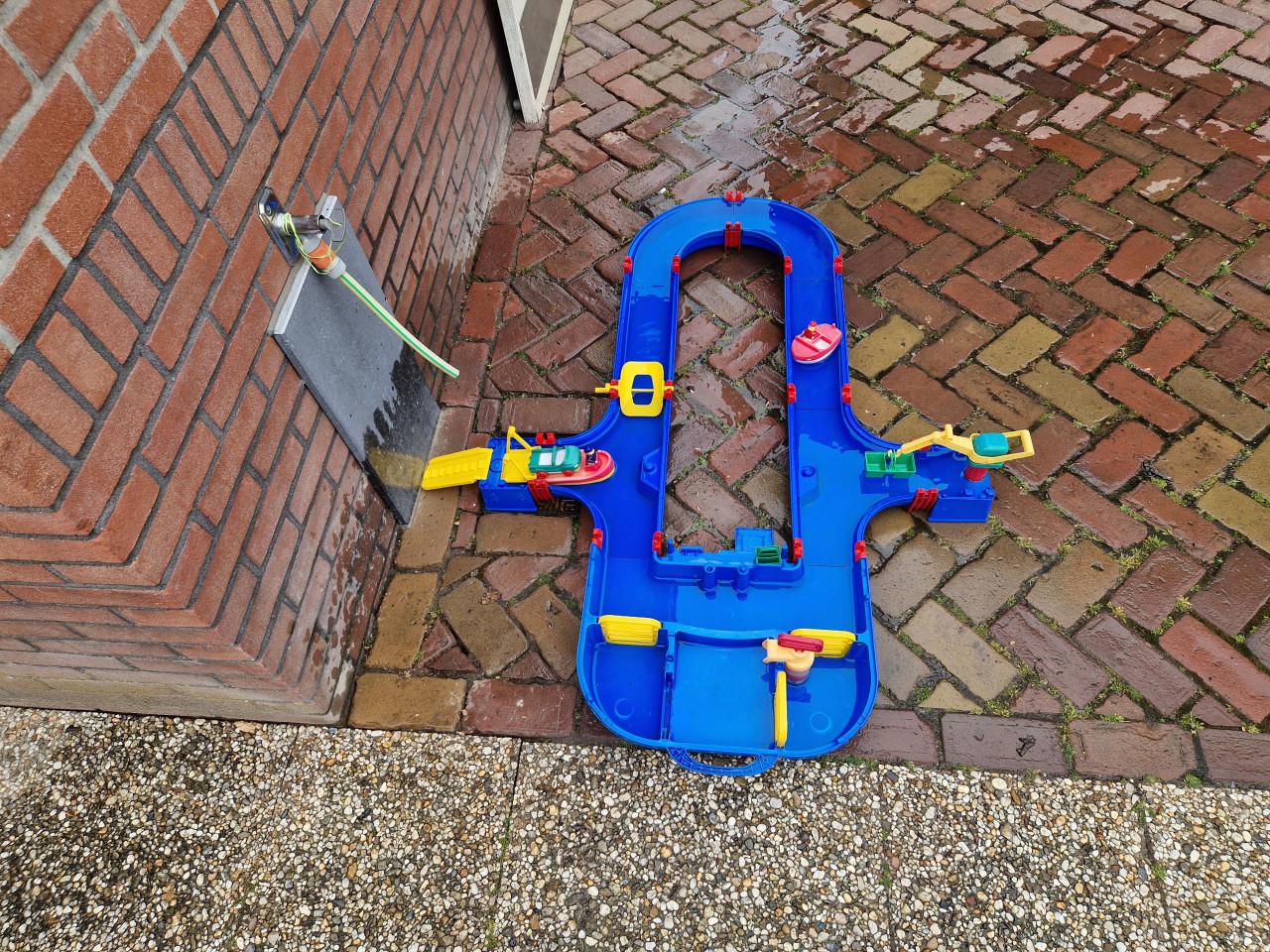 Aquaplay water speelbaan erg leuk!