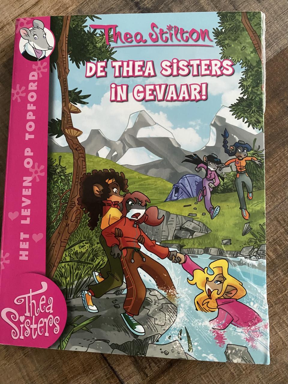 Thea Stilton boeken.: 5 +1 gratis.