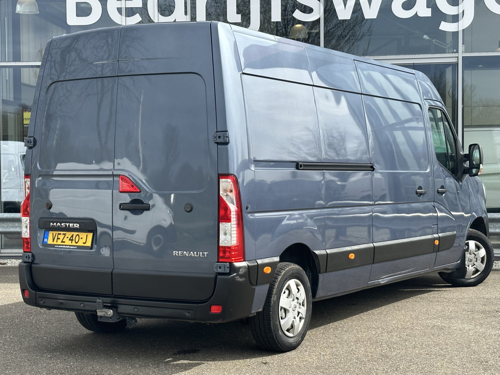 Renault Master t35 2.3 dci 135 l3h2 | led | navi | camera | trekhaak .