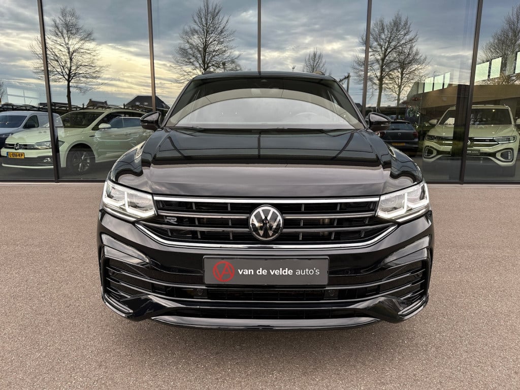 Volkswagen Tiguan Allspace 1.5 tsi 150pk dsg r-line | black line | trekhaak