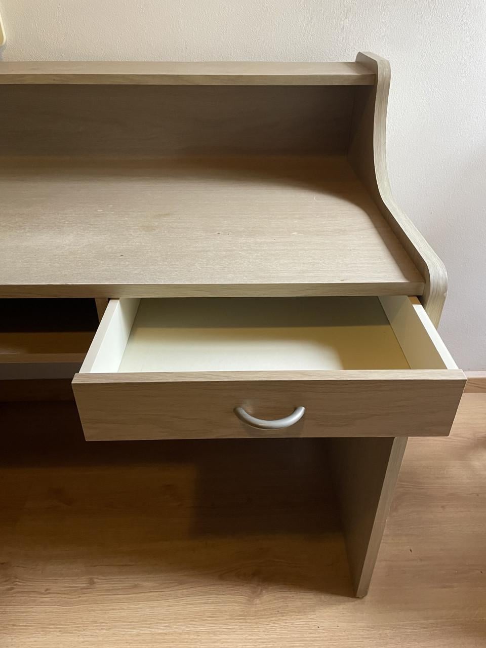 Bureau in goede staat