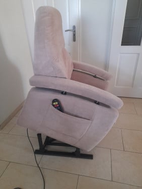 Fitform sta-op stoel (in goede nette staat ) werkt naar behoren!