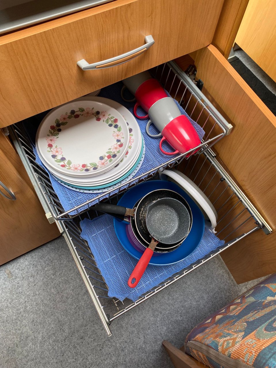 Hobby 400 SF caravan ,mover!!Volledig uitgerust, Klaar voor vertrek