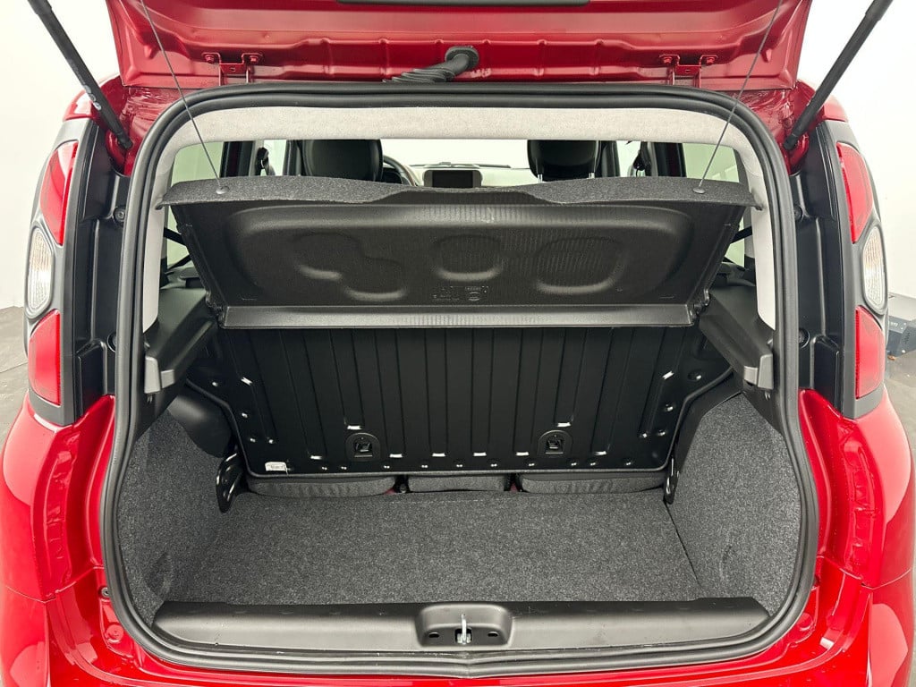 Fiat Panda 1.0 hybrid pandina | demonstratiemodel | uit voorraad leverbaar!