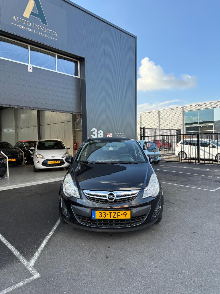 Opel Corsa 1.2-16v anniversary edition - airco