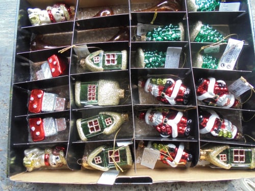 Doos met 24 stuks Kerst decoratie