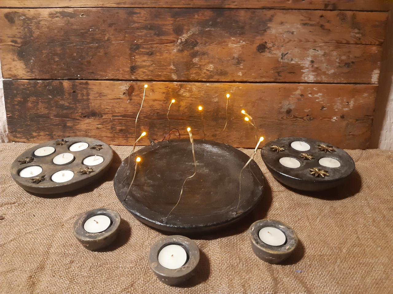 Betonnen schaal met lichtjes en diverse waxine schalen en bakjes (set 5)