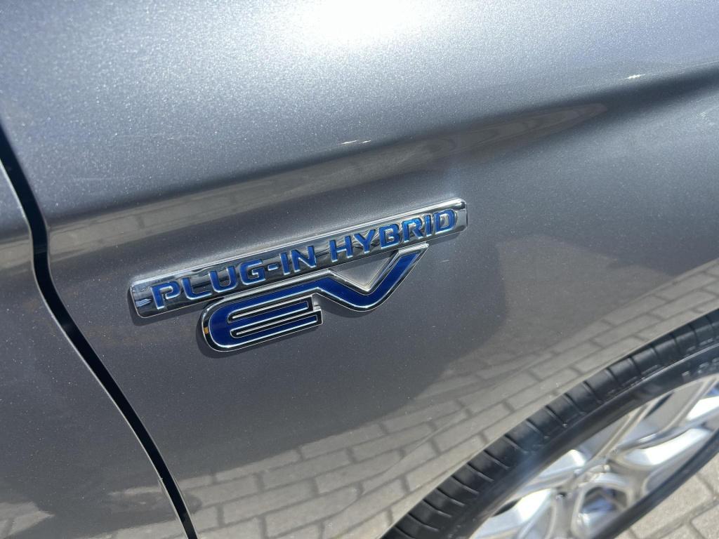 Mitsubishi Outlander 2.0 phev instyle