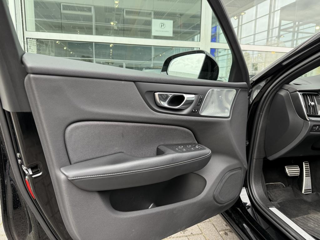 Volvo V60 t8 405pk awd polestar engineered| full options!!!