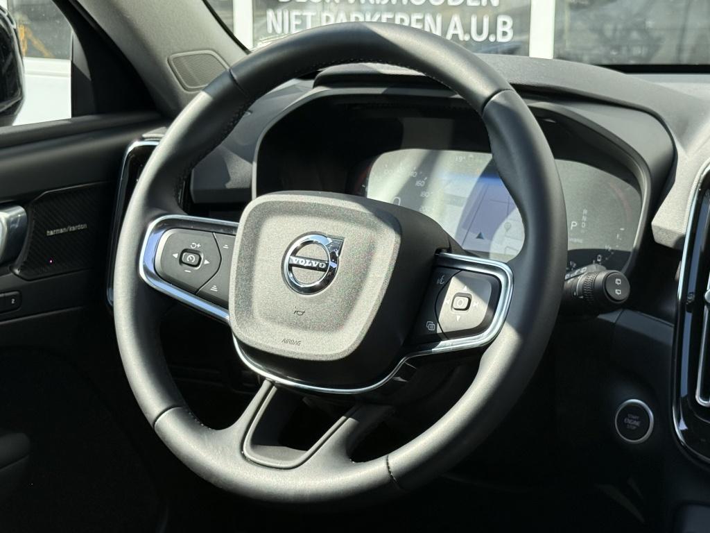 Volvo XC40 t5 262pk recharge ultimate bright| full options !!