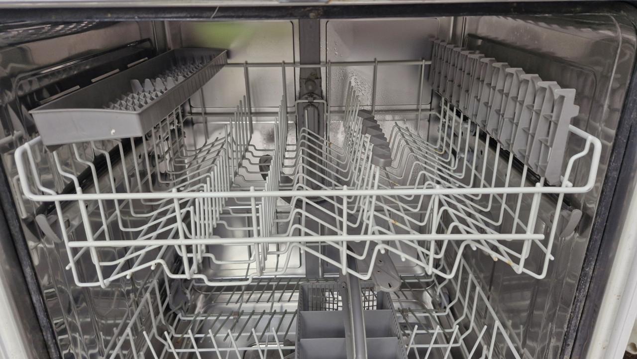 SIEMENS Inbouw vaatwasser SE4A560/42, gebruikt, volledig inbouw