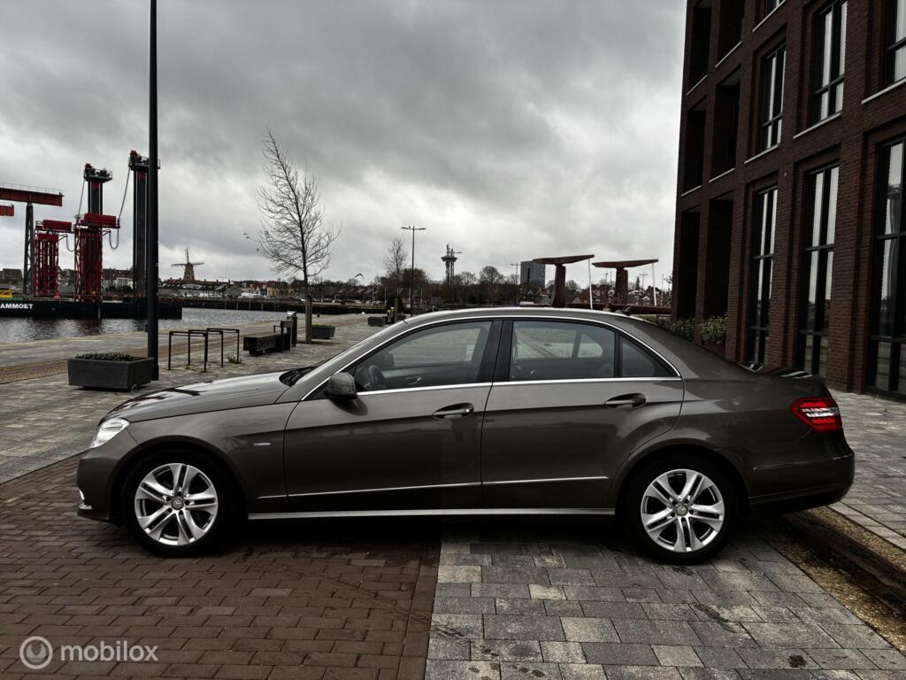 Mercedes-Benz E-Klasse 250 CGI Avantgarde Navi km305.599 Nap BJ2010