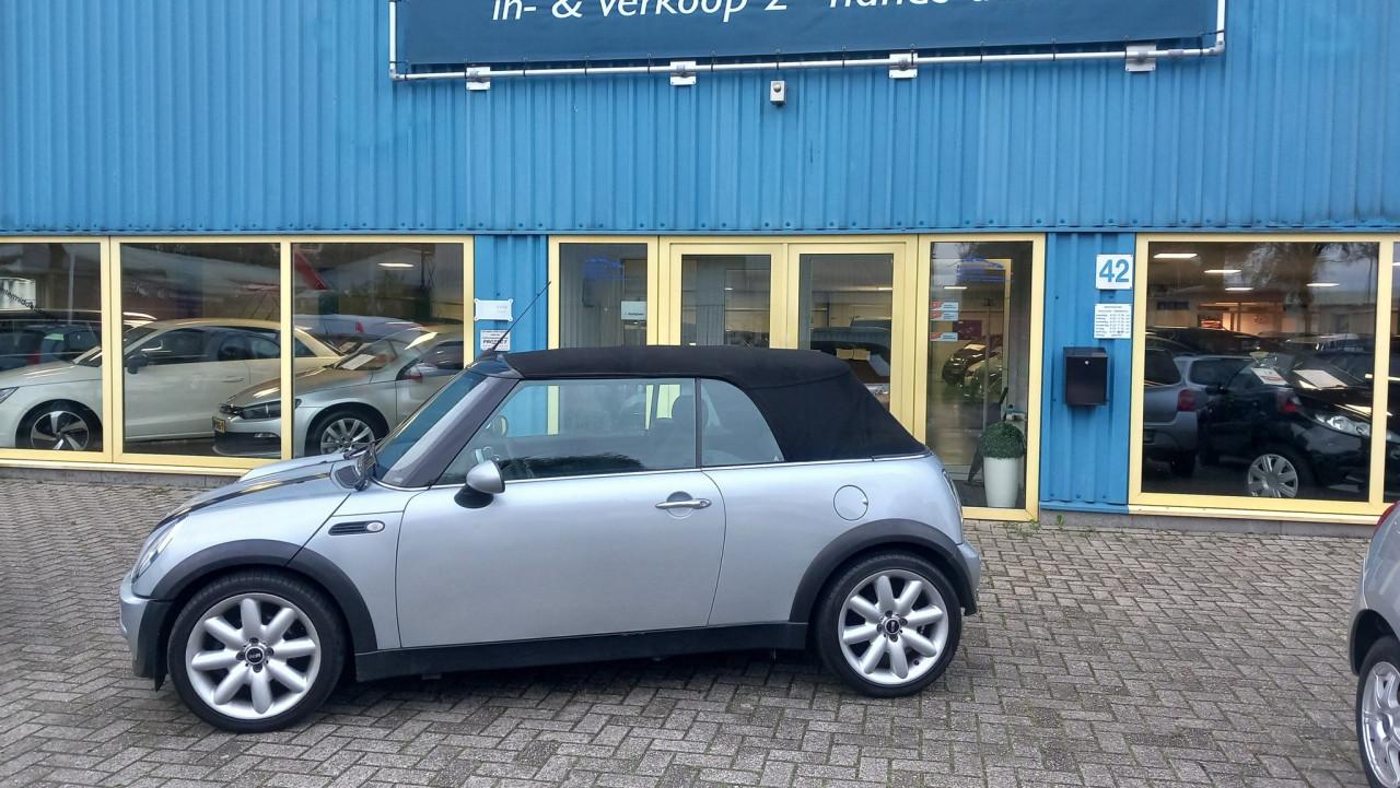Mini Cooper 1.6 Cabrio bj:2004 lm-velgen apk 2026 i.z.g.st