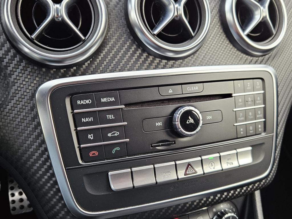 Mercedes-Benz A-Klasse 160 amg night edition | cruisec. | pdc