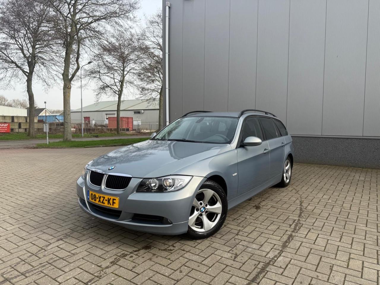 BMW 3-serie Touring 318i Executive