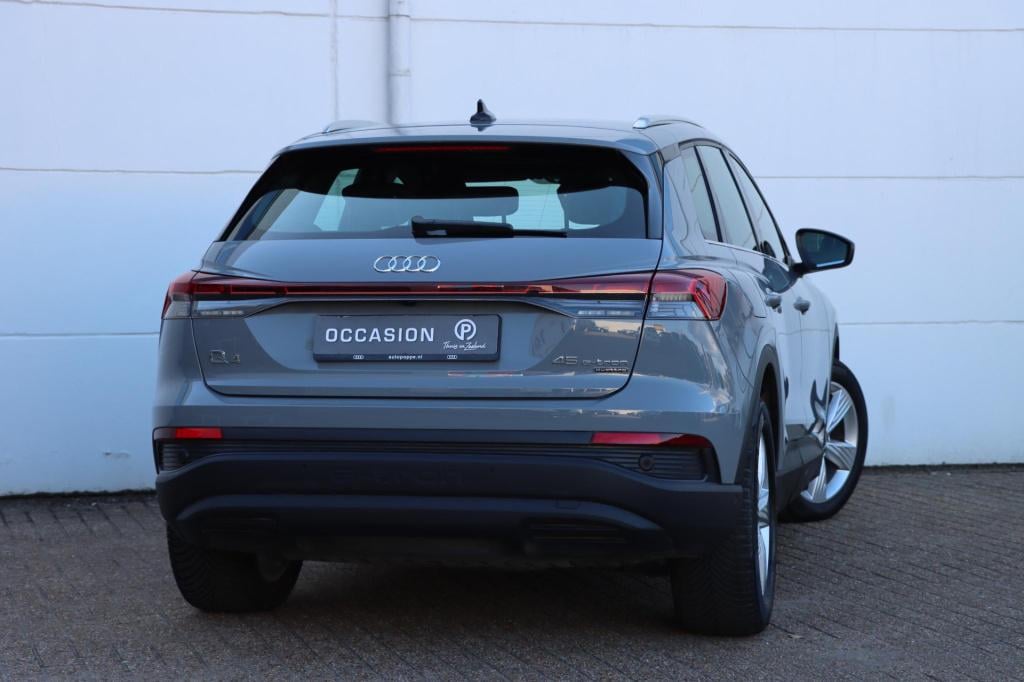 Audi Q4 E-tron 45 quattro advanced edition 77 kwh 265pk | soh 95,1% |