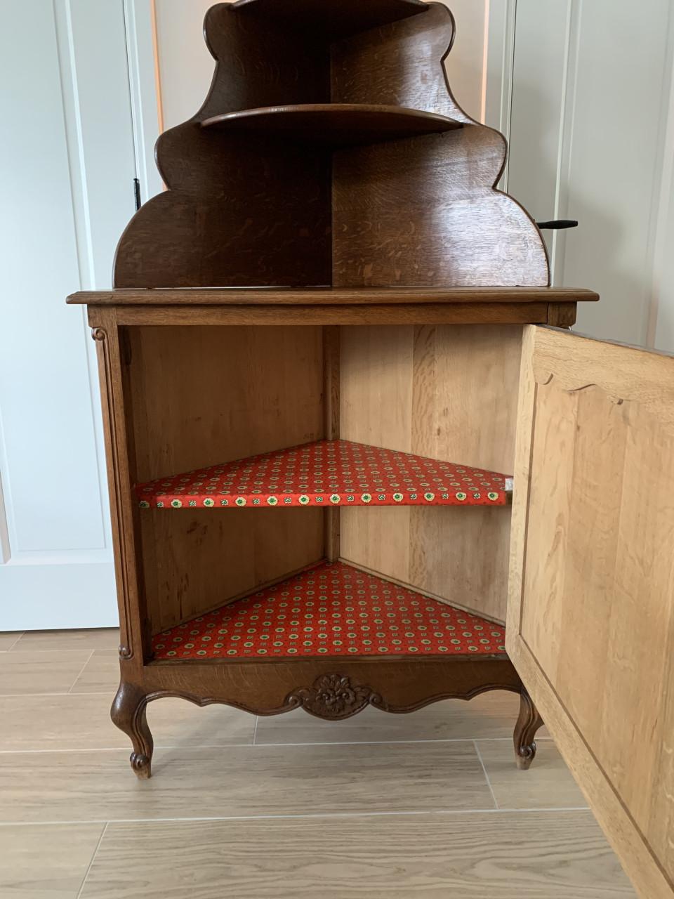 ✨Prachtig Sfeervol Antiek Brocante Hoekkastje met Sierlijke Opbouw✨