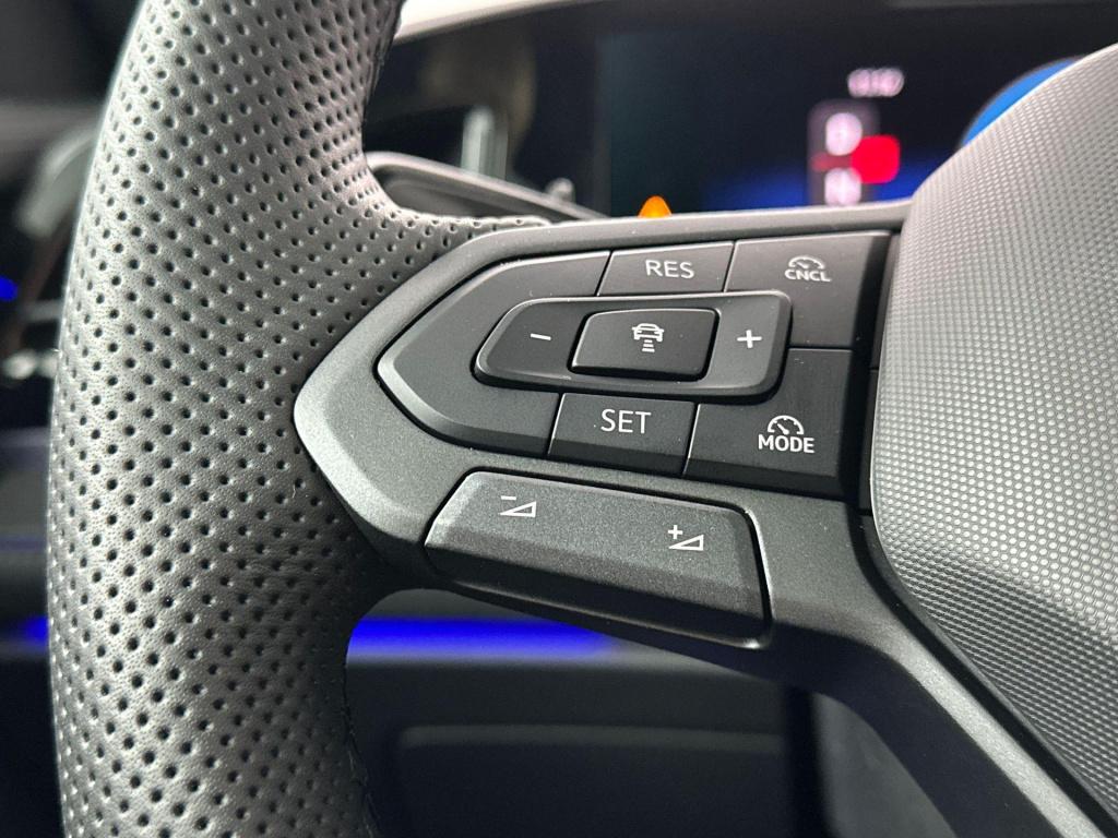 Volkswagen Passat r-line edition plug in hybride 204 pk black style plus pa