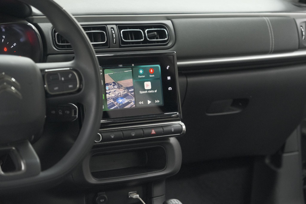 Citroen C3 puretech 82 c-series | navigatie | climate control | apple carpl