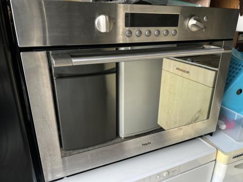 Inbouw Oven met gebruiksaanwijzing schoon en netjes 60x48 cm.