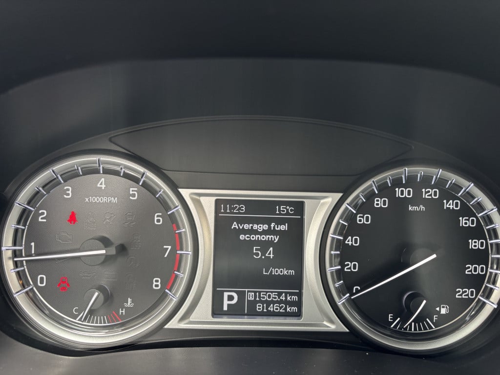 Suzuki Vitara automaat 1.6 high executive/ trekhaak