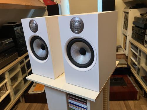 Bowers & Wilkins 606 S2 Anniversary Edition wit nieuwstaat garantie
