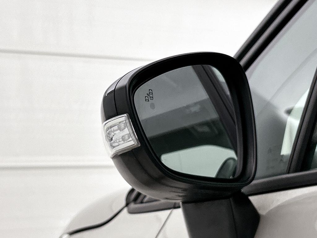 Citroen C3 Aircross 130pk shine | rijklaar | trekhaak | camera | keyless |