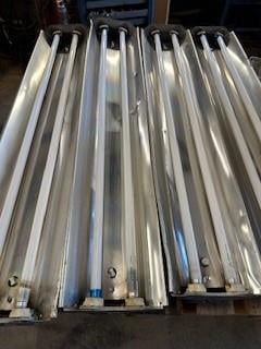 TL Armaturen 29 stuks met lampen