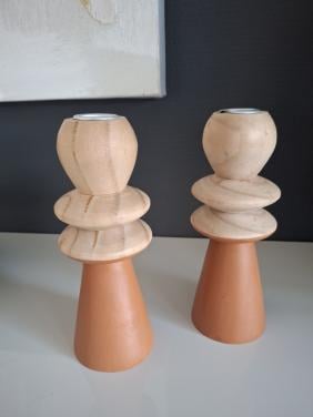 Set houten kandelaars