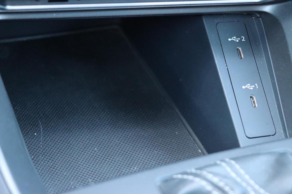 Audi Q3 45 tfsi e s edition 245pk s tronic