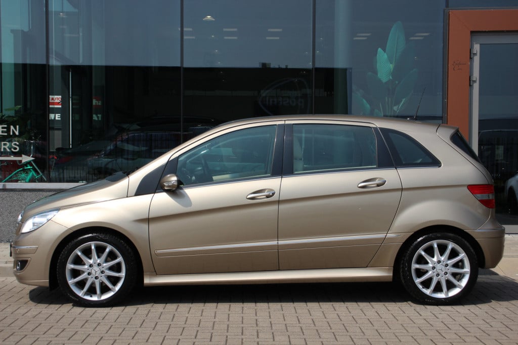 Mercedes-Benz B-Klasse 170 | stoelverwarming | 17"