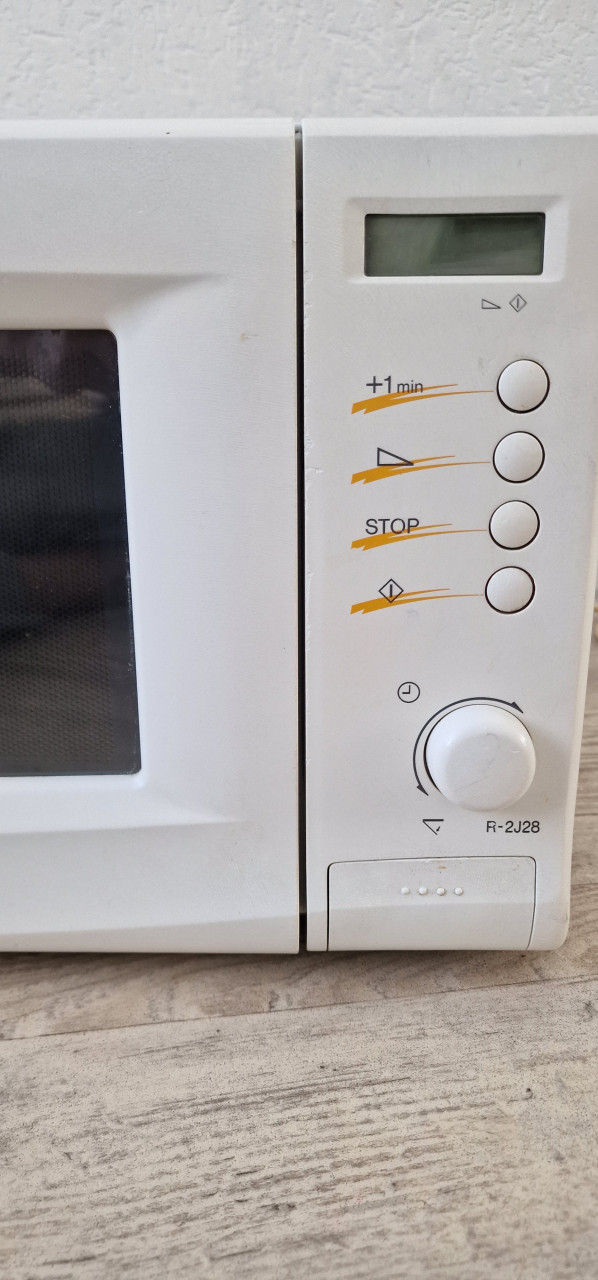 Sharp magnetron