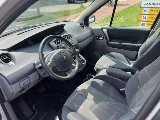 Renault Scenic 2.0-16v privilège luxe automaat