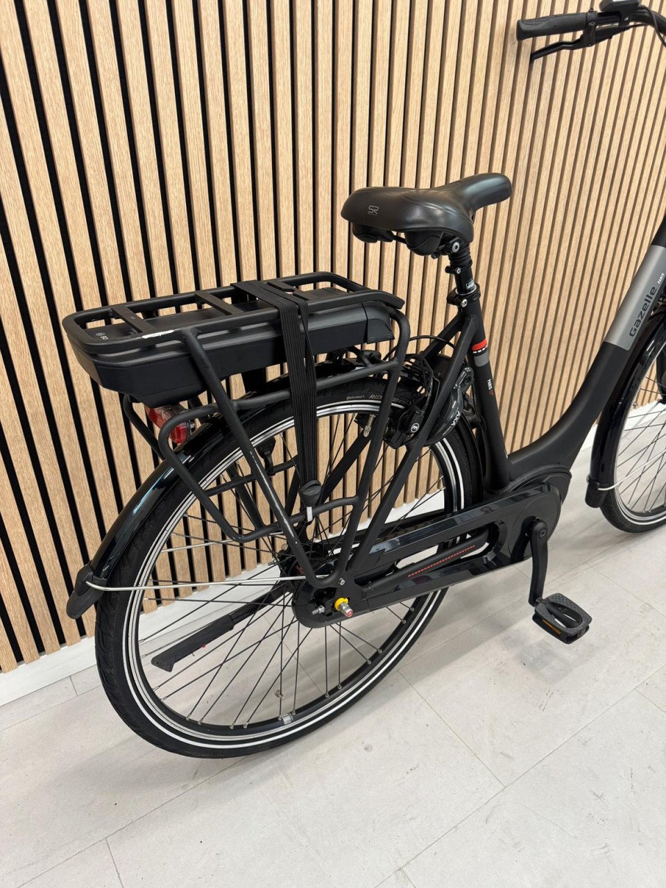 Gazelle Paris C7+ Bosch Active Line Plus 500Wh 53CM 6438KM