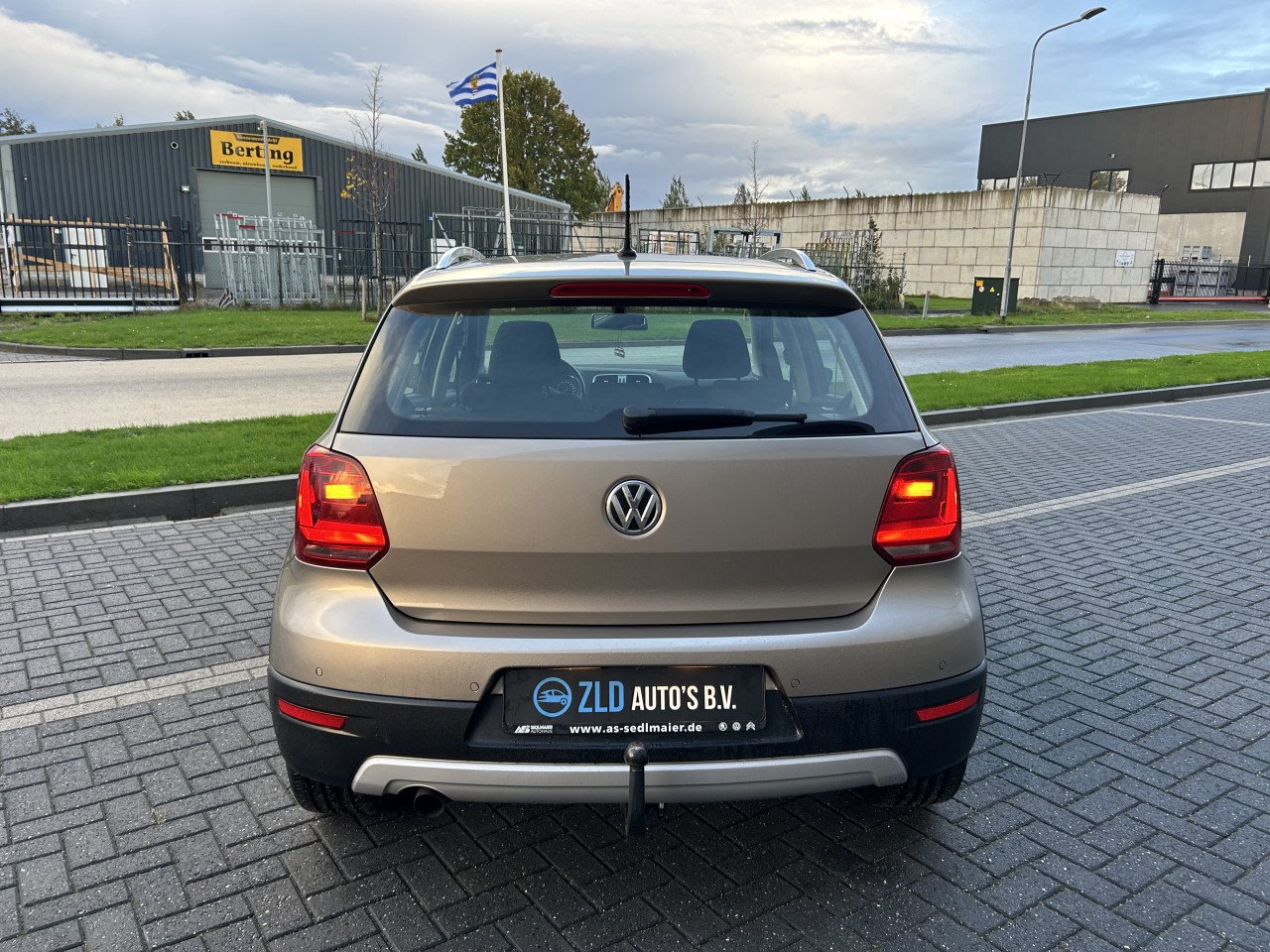 Volkswagen Polo 1.2 TSI CrossPolo BlueMotion Tech/APK/AIRCO/