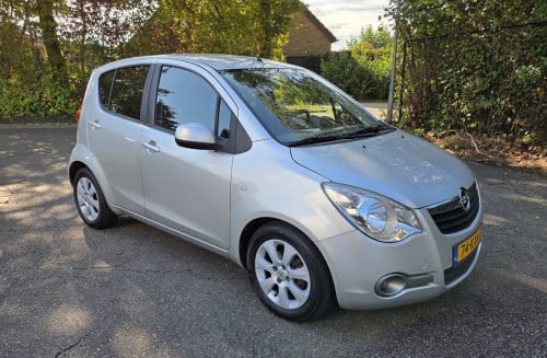 Opel Agila 1.2 Edition Automaat