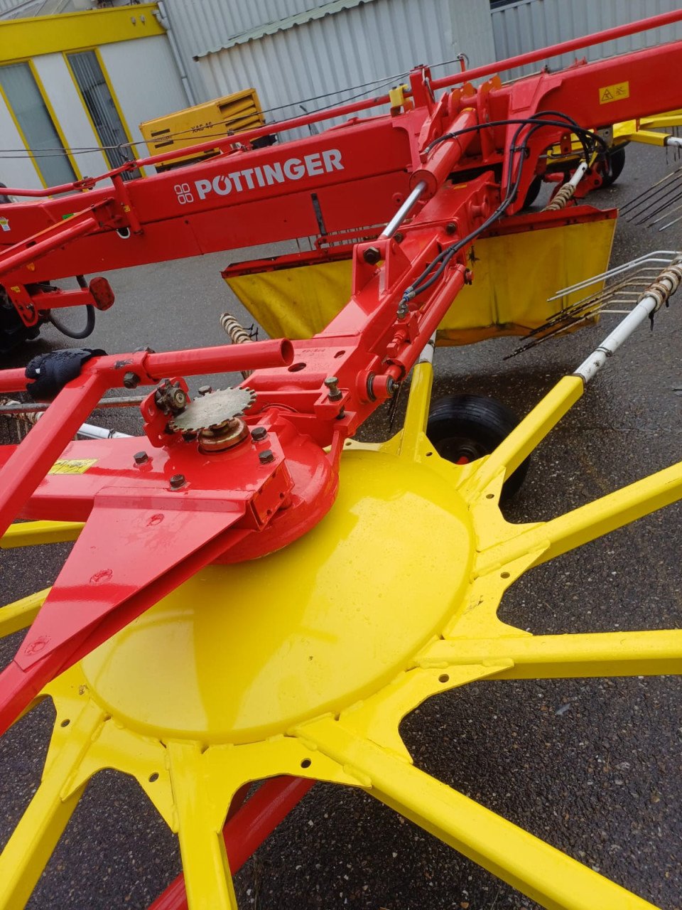 Pottinger Type:Top 881 A Bouwjaar:2012 Werkbreedte:8.80