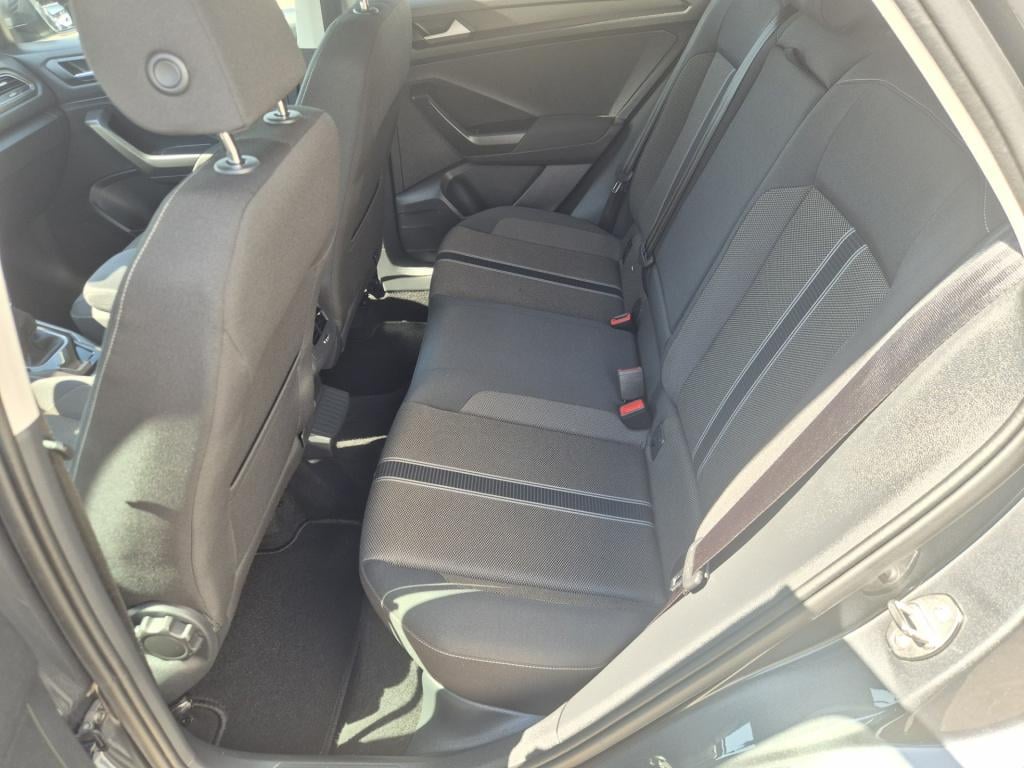 Volkswagen T-roc 1.0 tsi style 85kw / 115pk