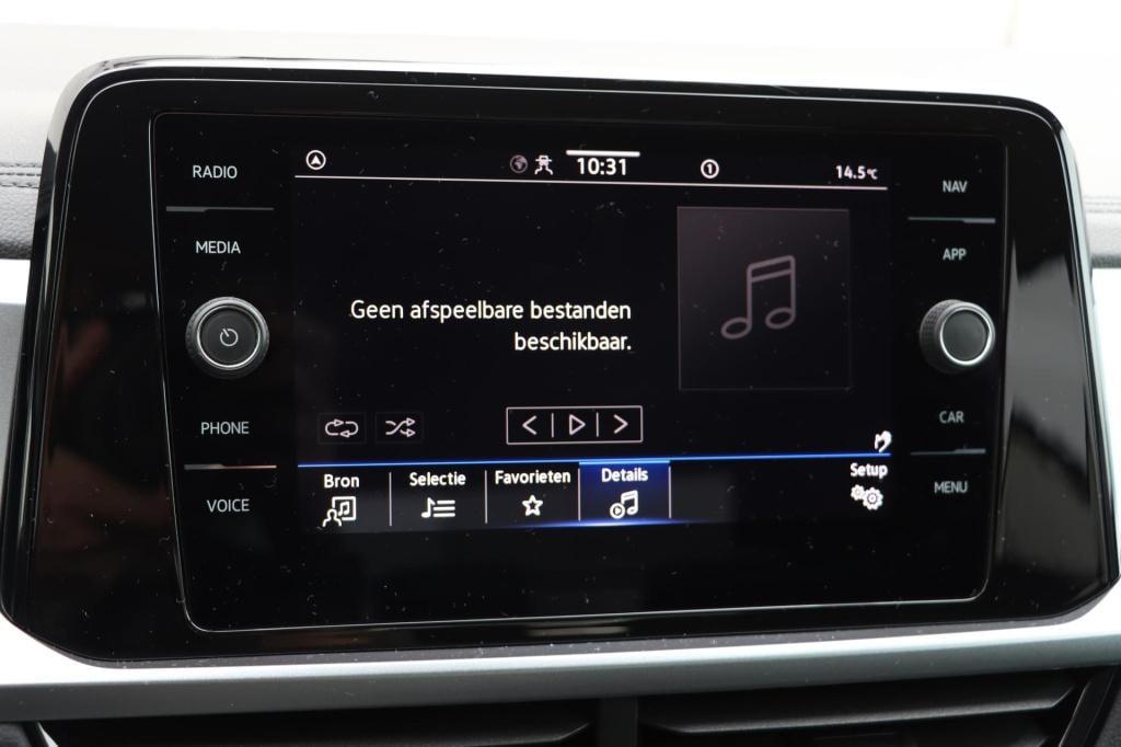 Volkswagen T-roc 1.5 tsi life business 150pk dsg7 | led | stoelverwarming |