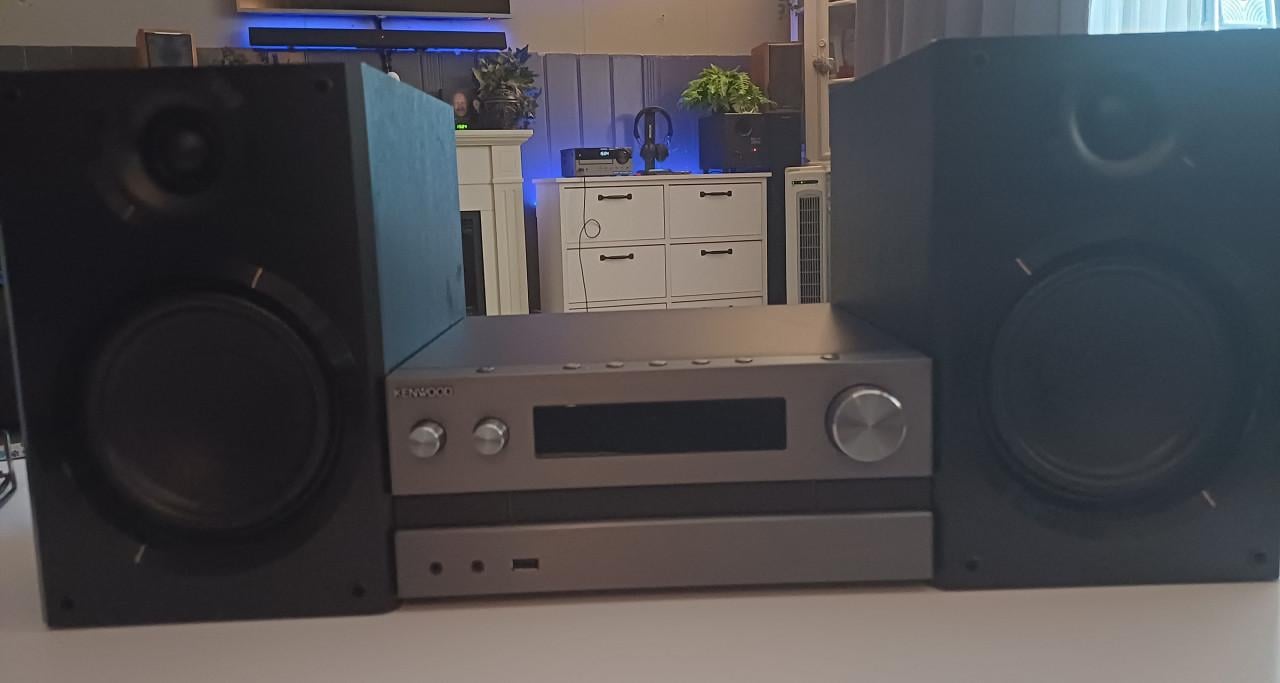 Micro set van merk kenwood