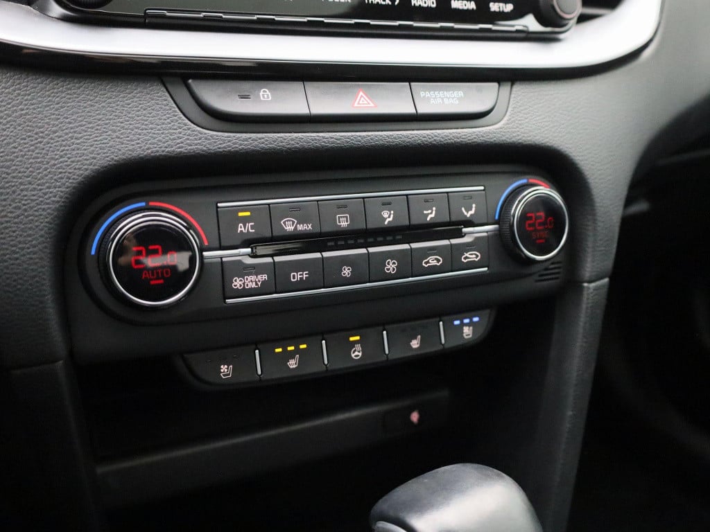 Kia Xceed 1.6 gdi phev executiveline | automaat | panoramadak | navigatie |