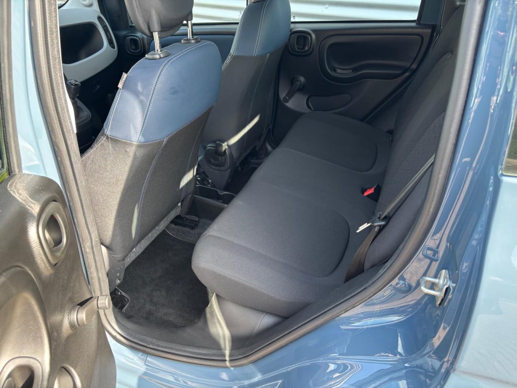 Fiat Panda 1.0 hybrid cross